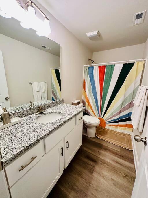 Shared House Bedroom For Rent Separately Brand New Home! Гастония Экстерьер фото